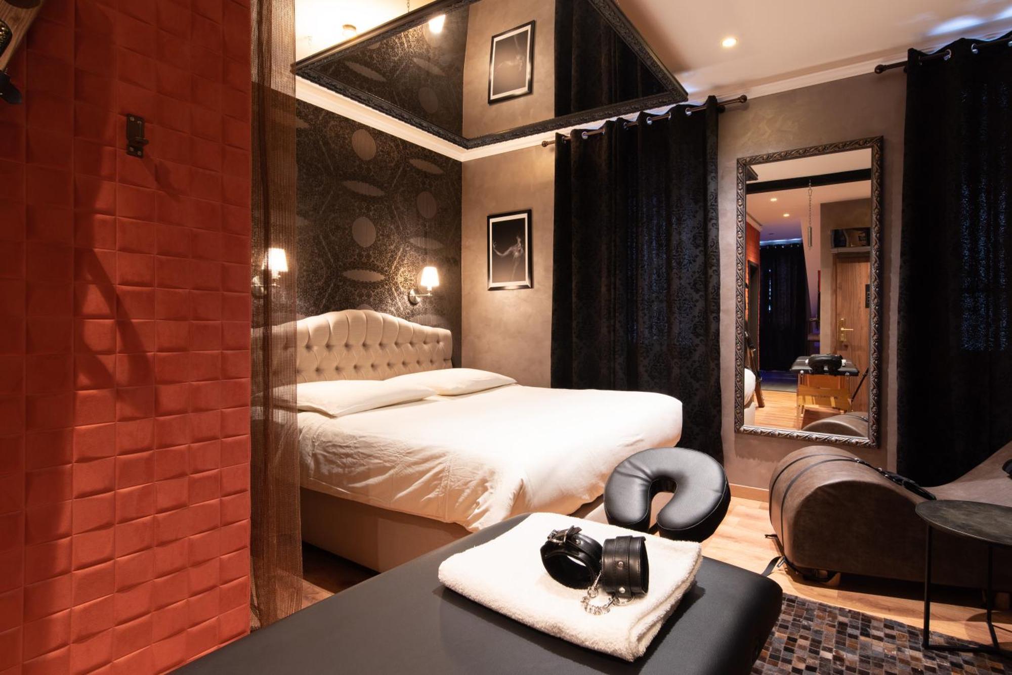 Love Room - Люксембург Экстерьер фото