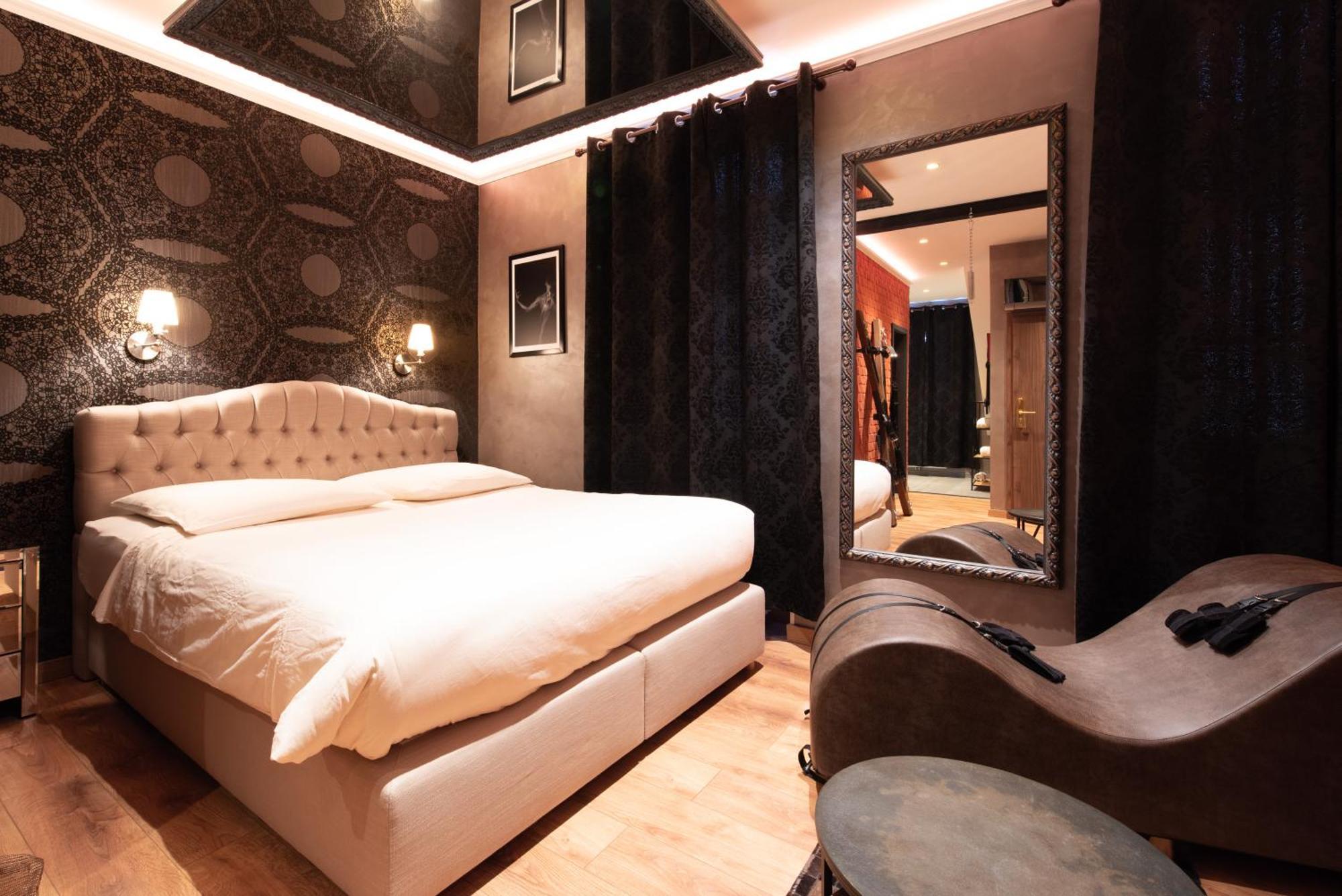 Love Room - Люксембург Экстерьер фото